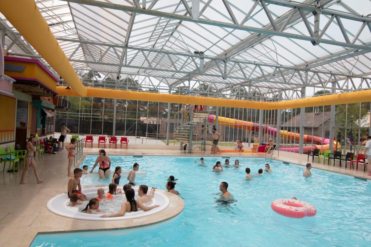 Camping Blauwe Meer Nv Hotel Lommel Exterior photo