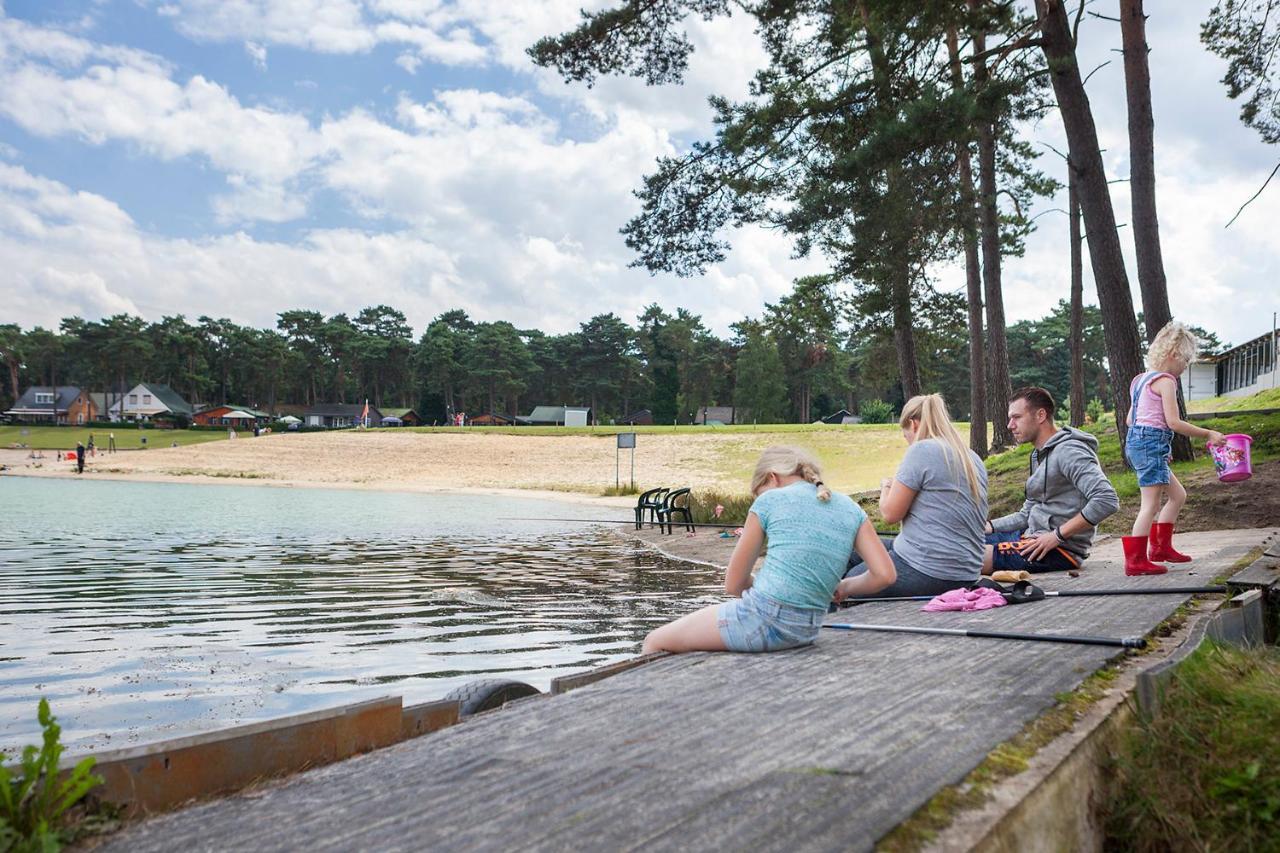 Camping Blauwe Meer Nv Hotel Lommel Exterior photo